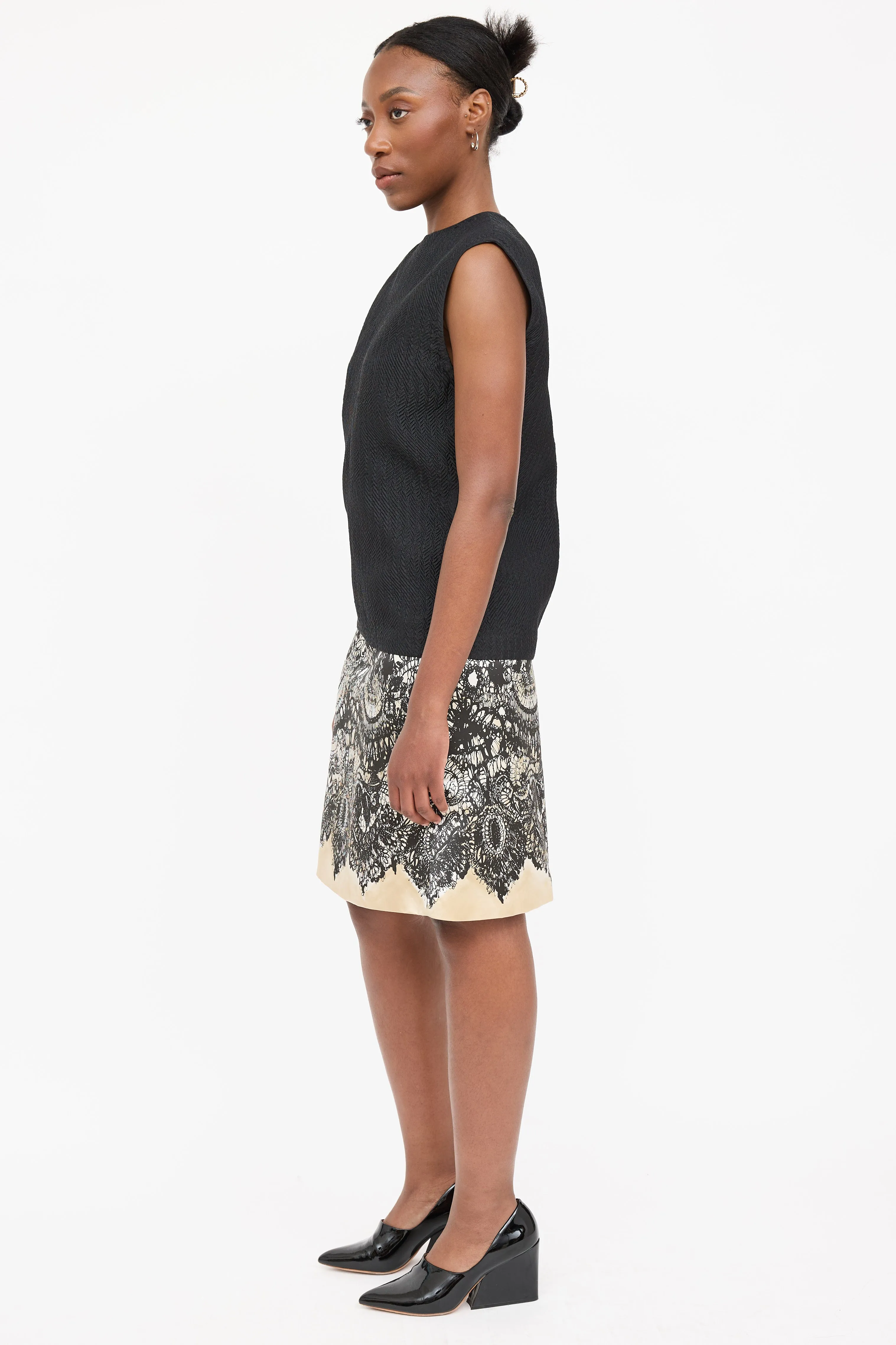2014 Nylon Pleated Top