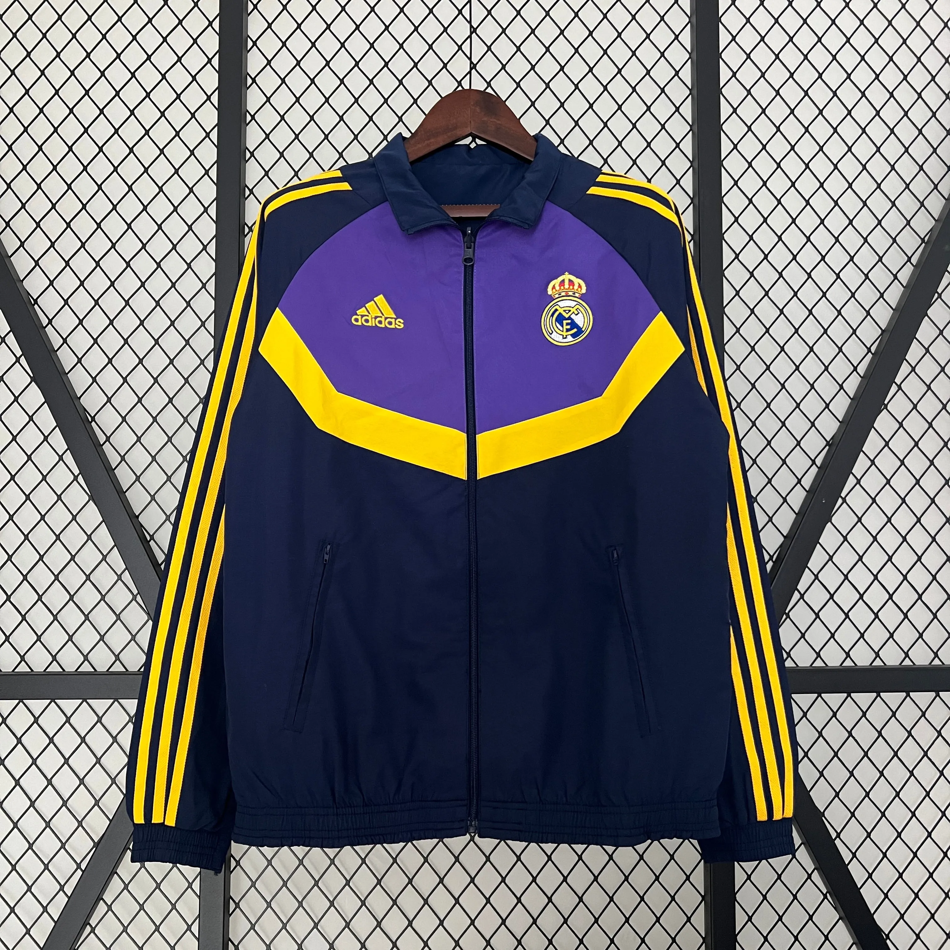 24/25 Real Madrid Trench Coat Reversible S-3XL