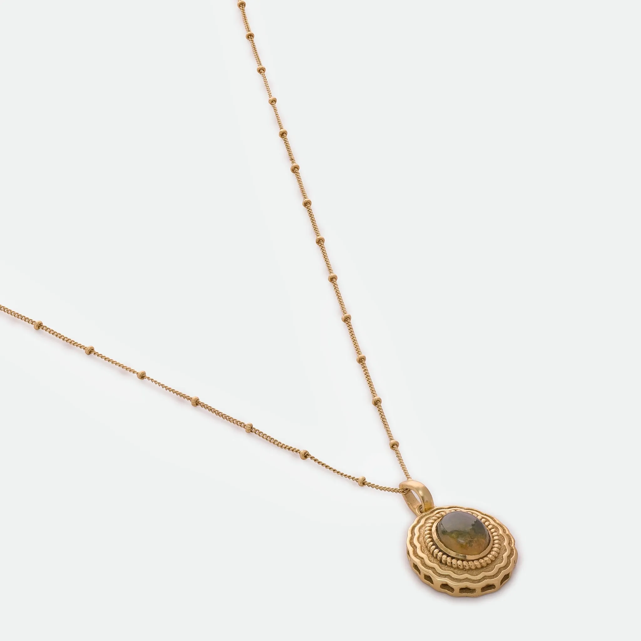 Azra Sleek Necklace