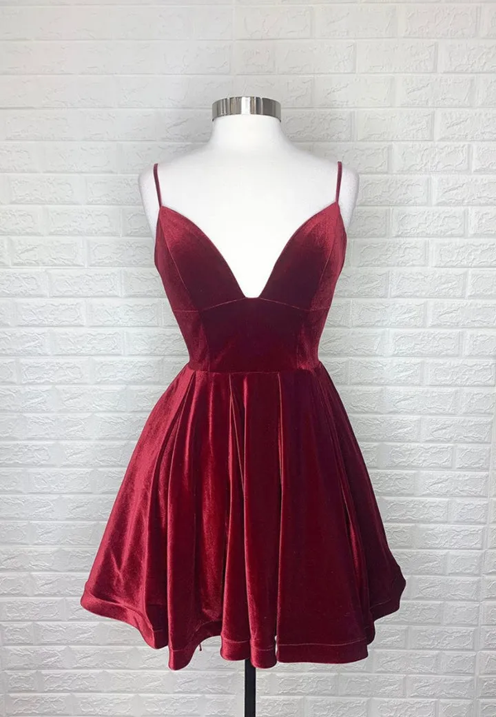 Burgundy V-Neck Velvet Short Prom Dresses A-Line Party Dresses Homecoming Dress