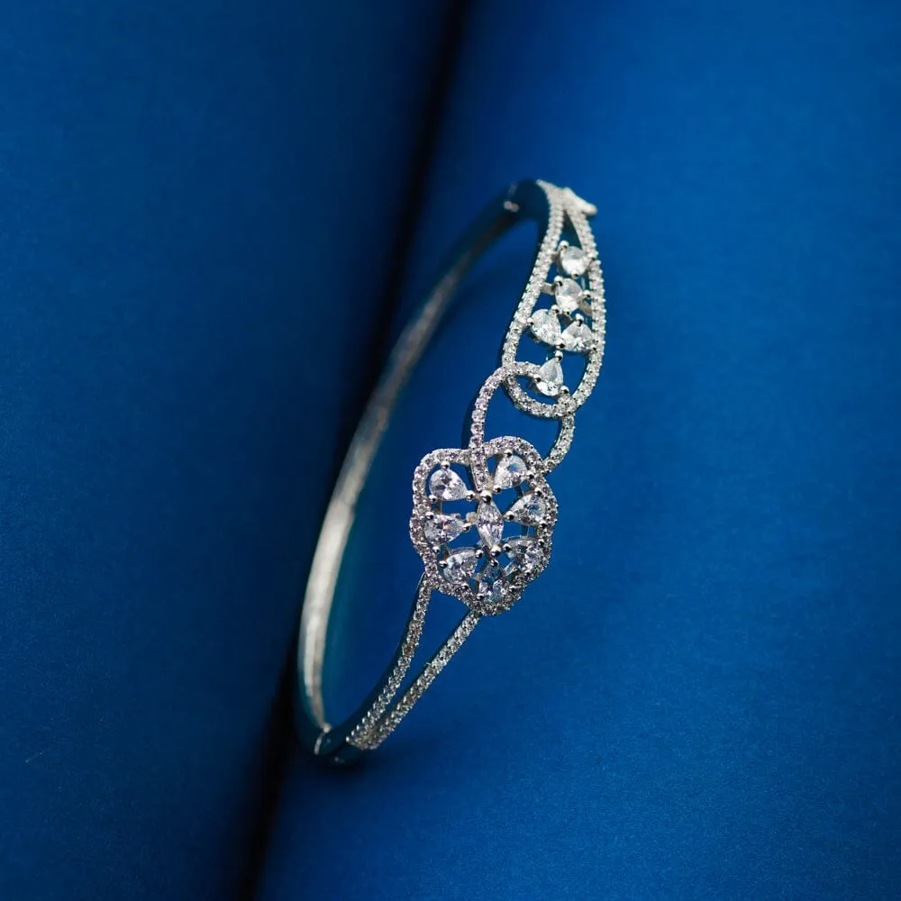 Ilina Sleek Bracelet