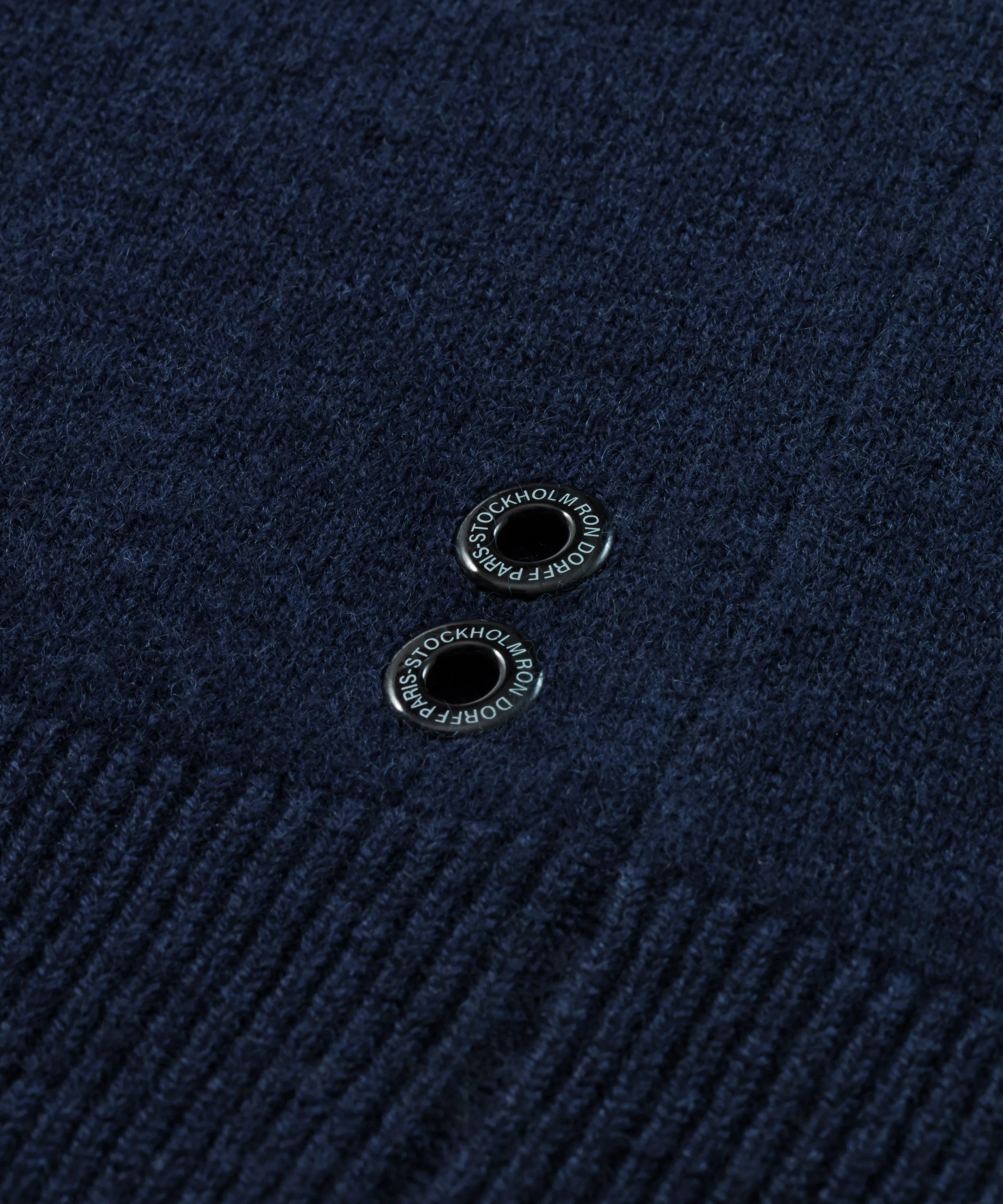 Wool Cashmere Sweater w. Front Chest Zip: Navy